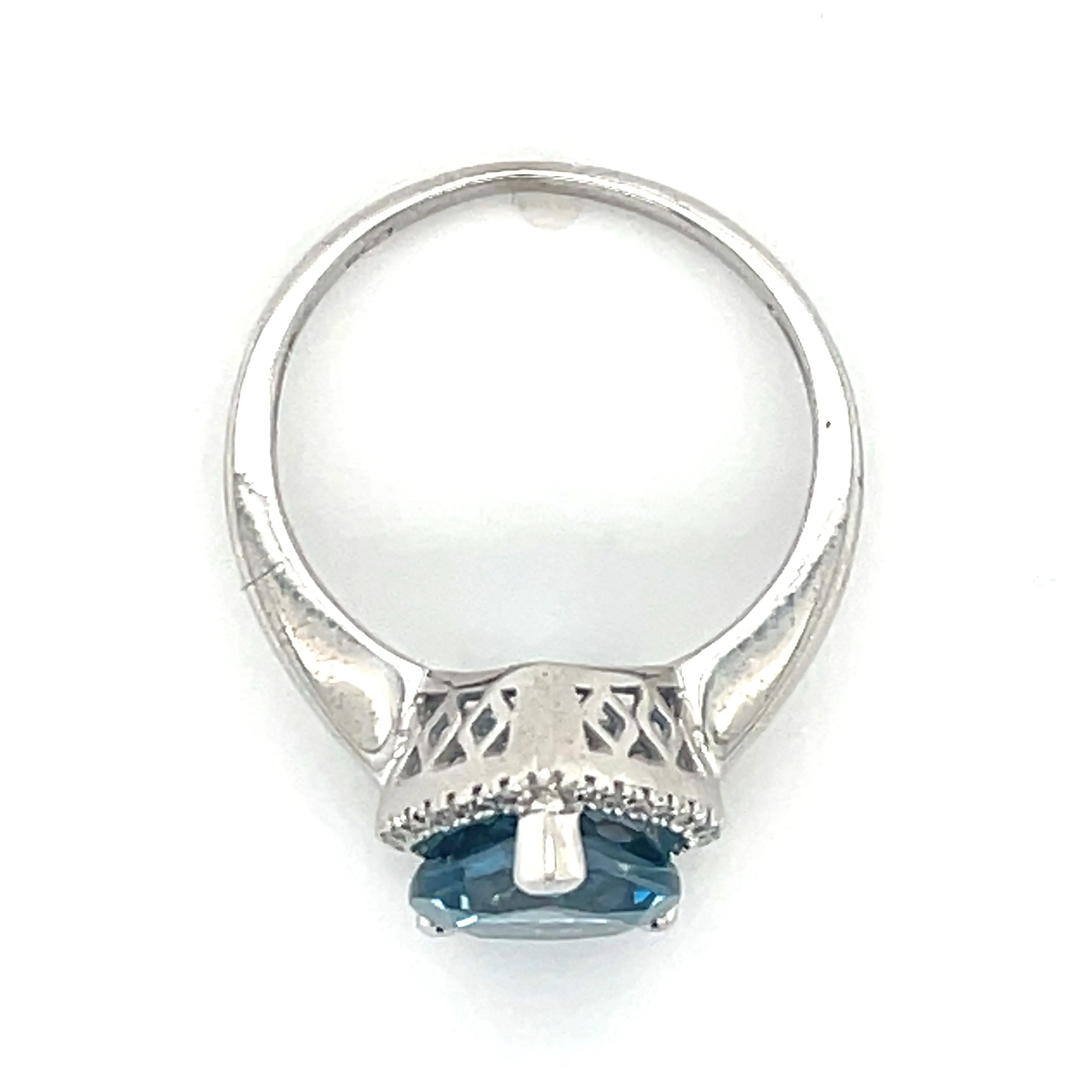 9ct White Gold 2.50ct London Blue Topaz & Diamond Ring