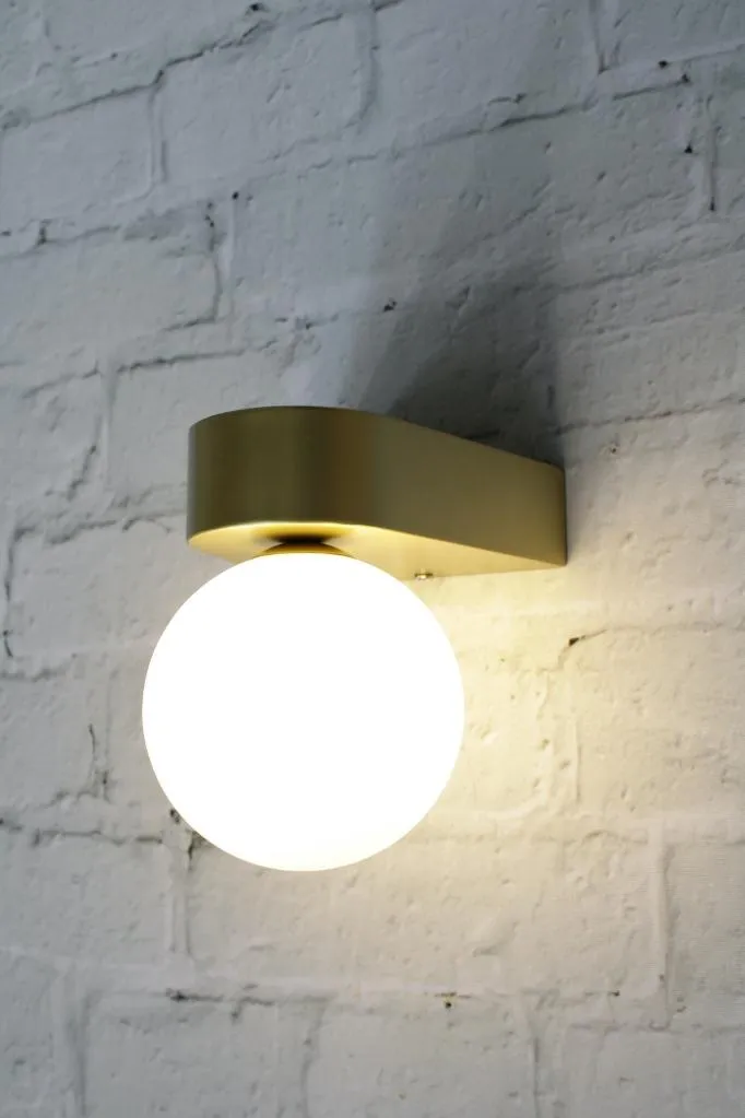 Brooklyn Wall Lamp