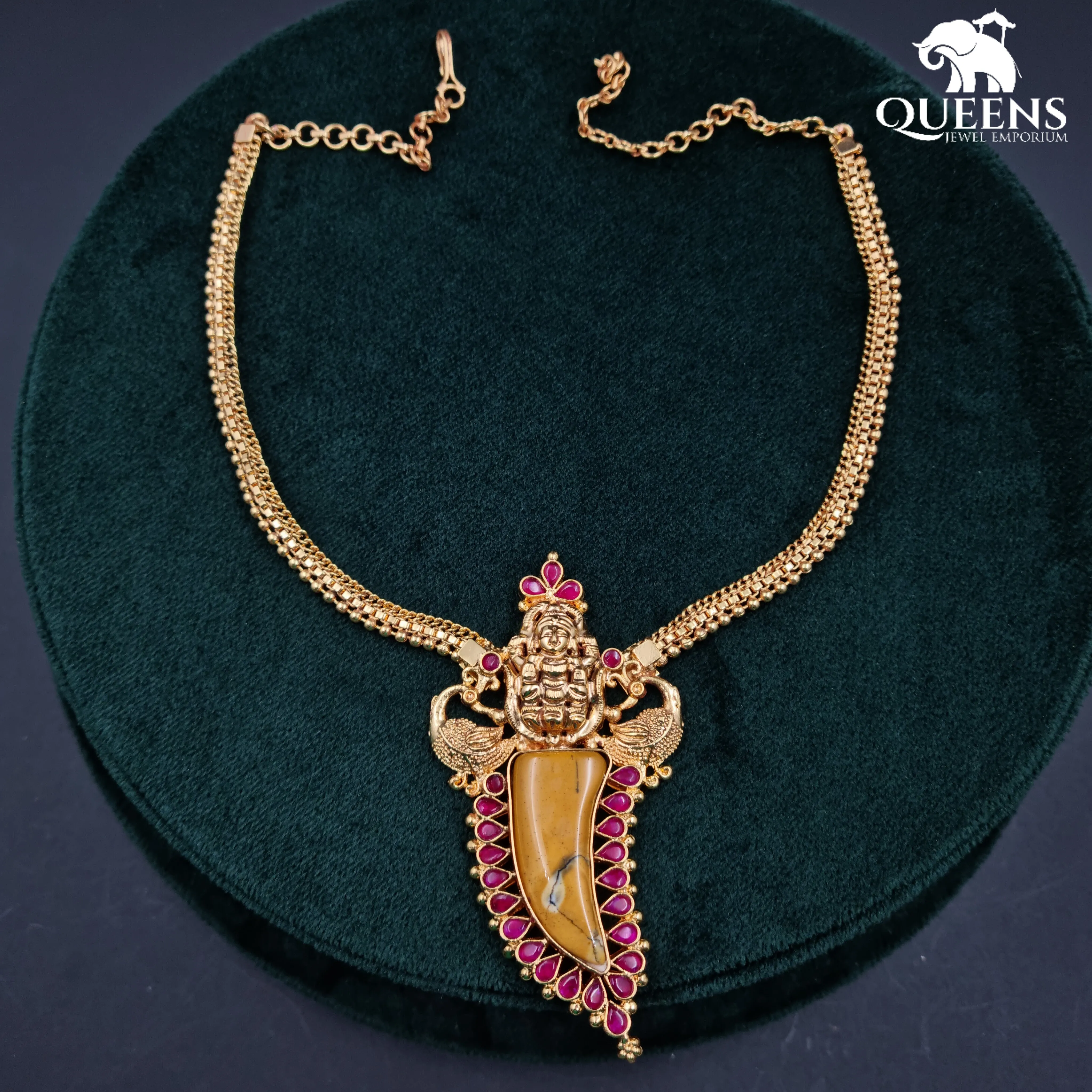 CHARUGYA PULIPALU NECKLACE