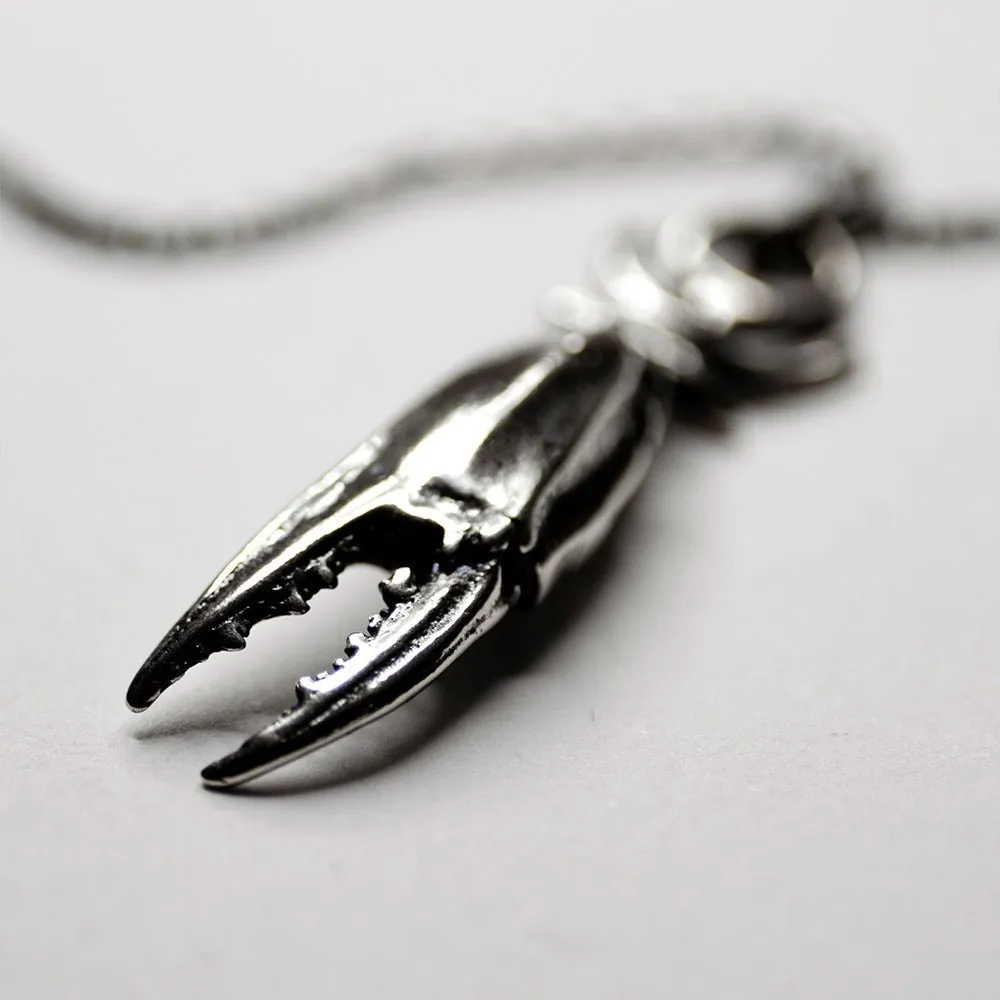 Crab pendant