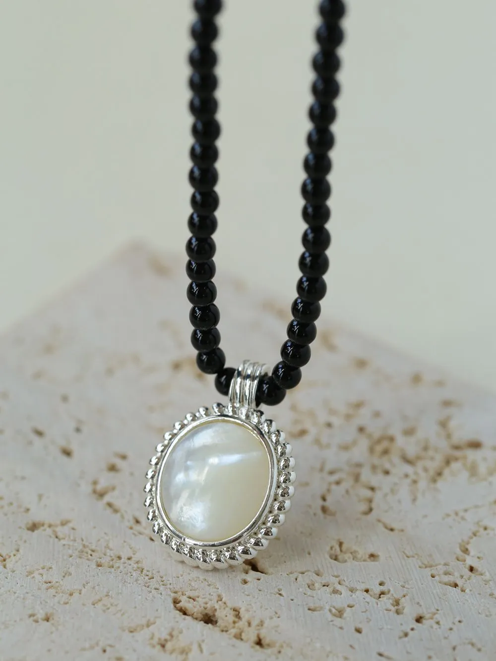 Dark Night Black Agate Mirror White Mother of Pearl Pendant Beaded Necklace