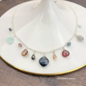 Instant Classic New Zina Necklace