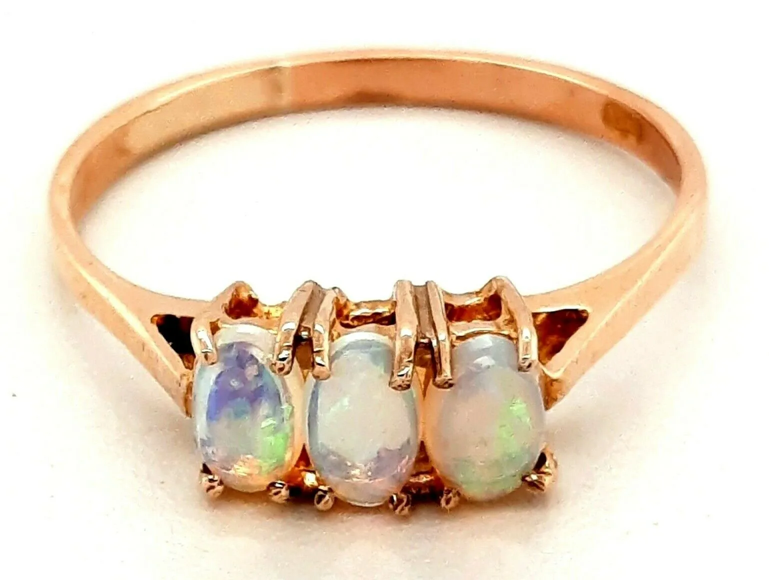 Opal & 9ct Yellow Gold Ring White Crystal Opal Fine Jewellery Size O