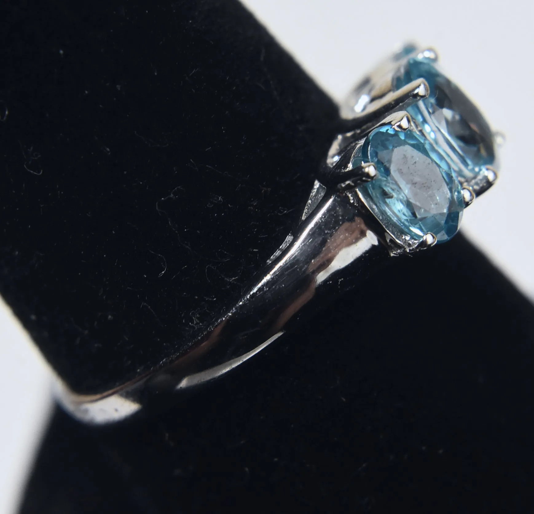 Sterling Silver Blue Topaz Ring - Size 8